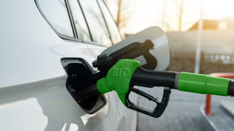 Biocombustíveis de segunda geração: Fernando Trabach Filho analisa se o investimento público compensa para o futuro energético.