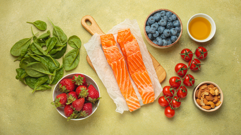 Dieta anti-inflamatória: Alexandre Costa Pedrosa mostra como começar de forma simples, prática e sem radicalismos.